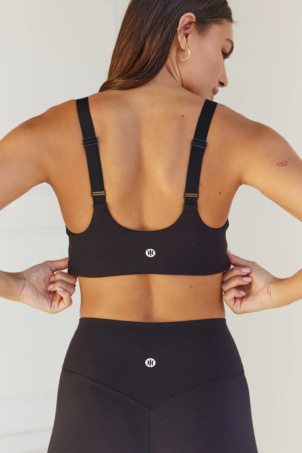 Astoria LUXE BALANCE Staple Sports Bra - Black