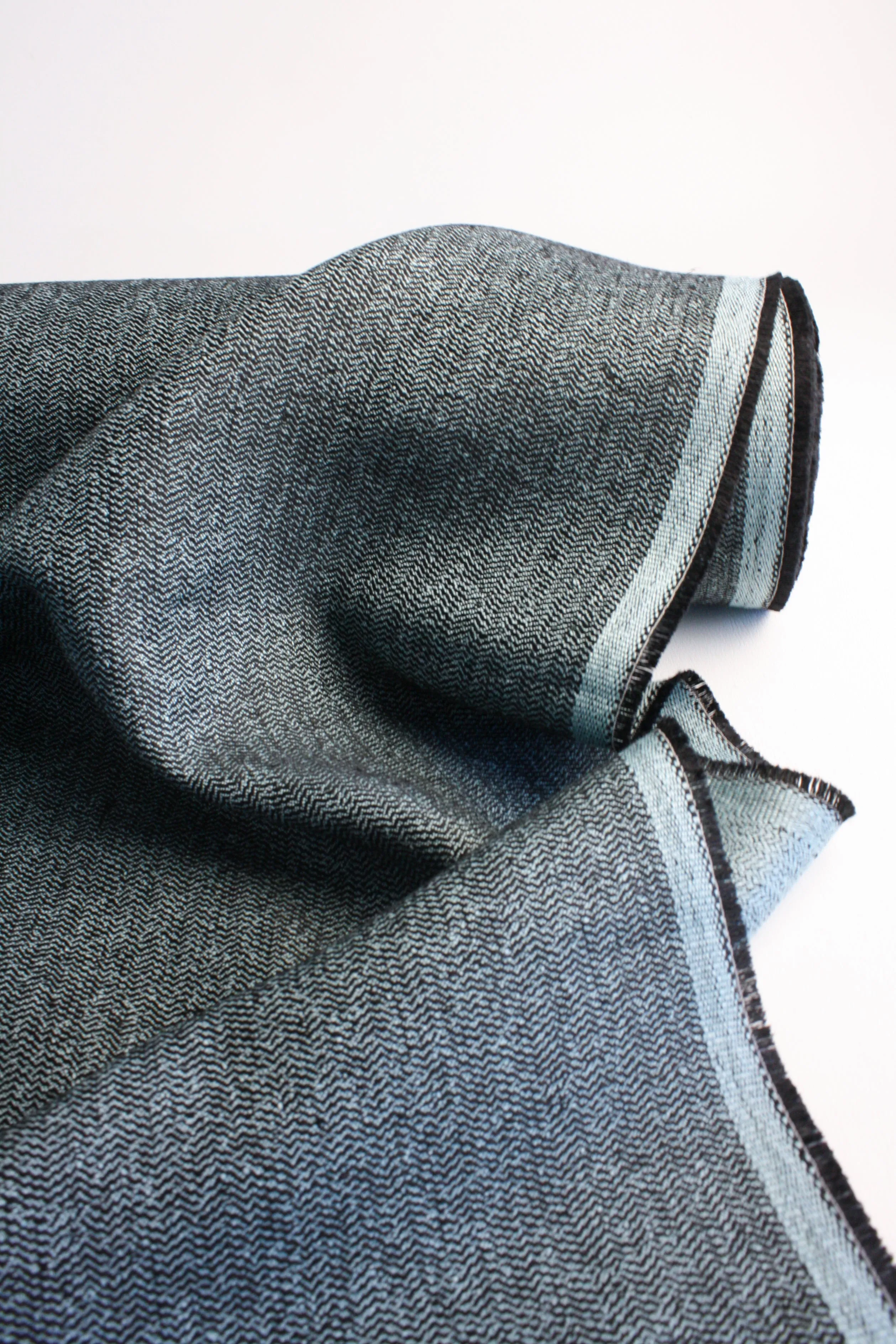Brittany - Italian Herringbone Linen Jacquard | Bay