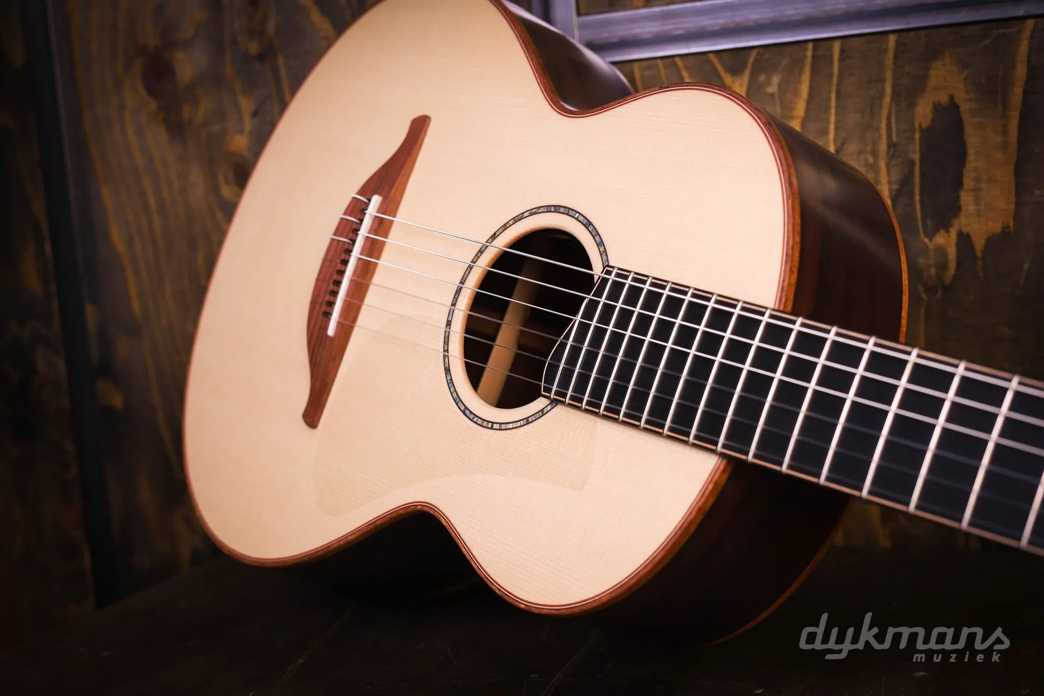 Lowden Jazz 35 WL-35J Madagascar Alpine Spruce