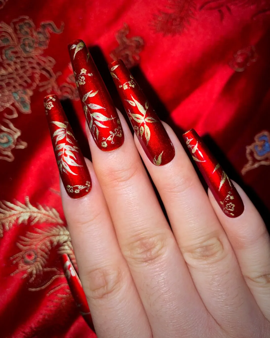 Shu Brocade: Vermillion