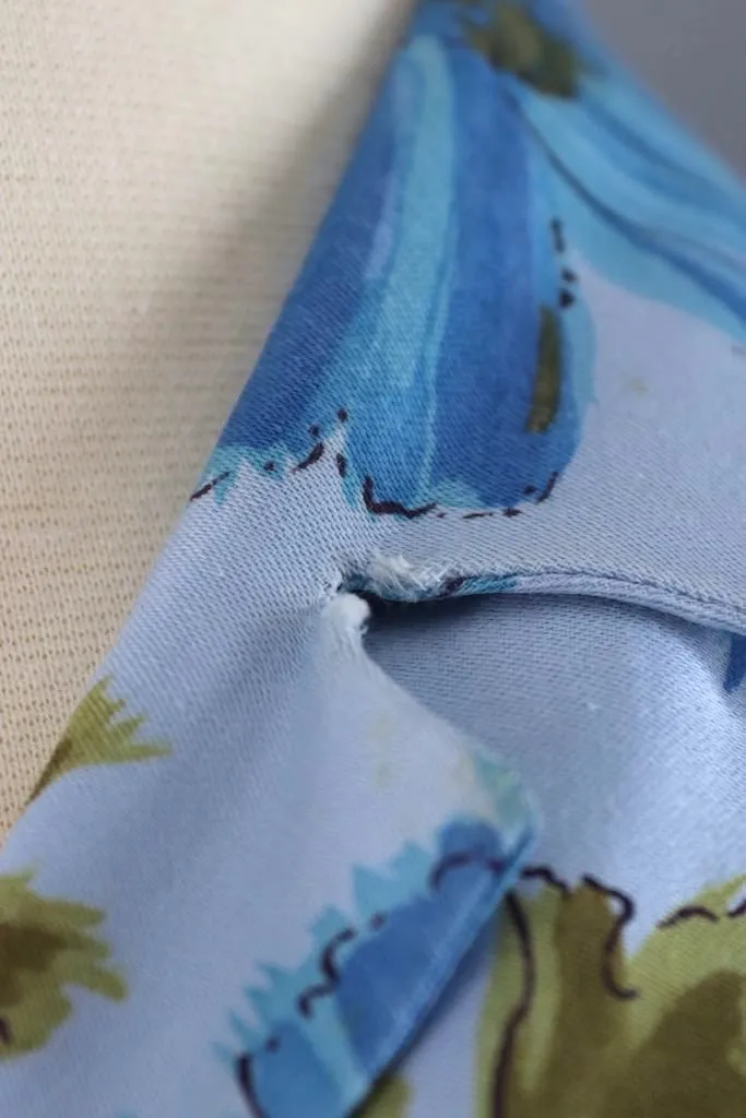 Vintage Blue Floral Print Blouse