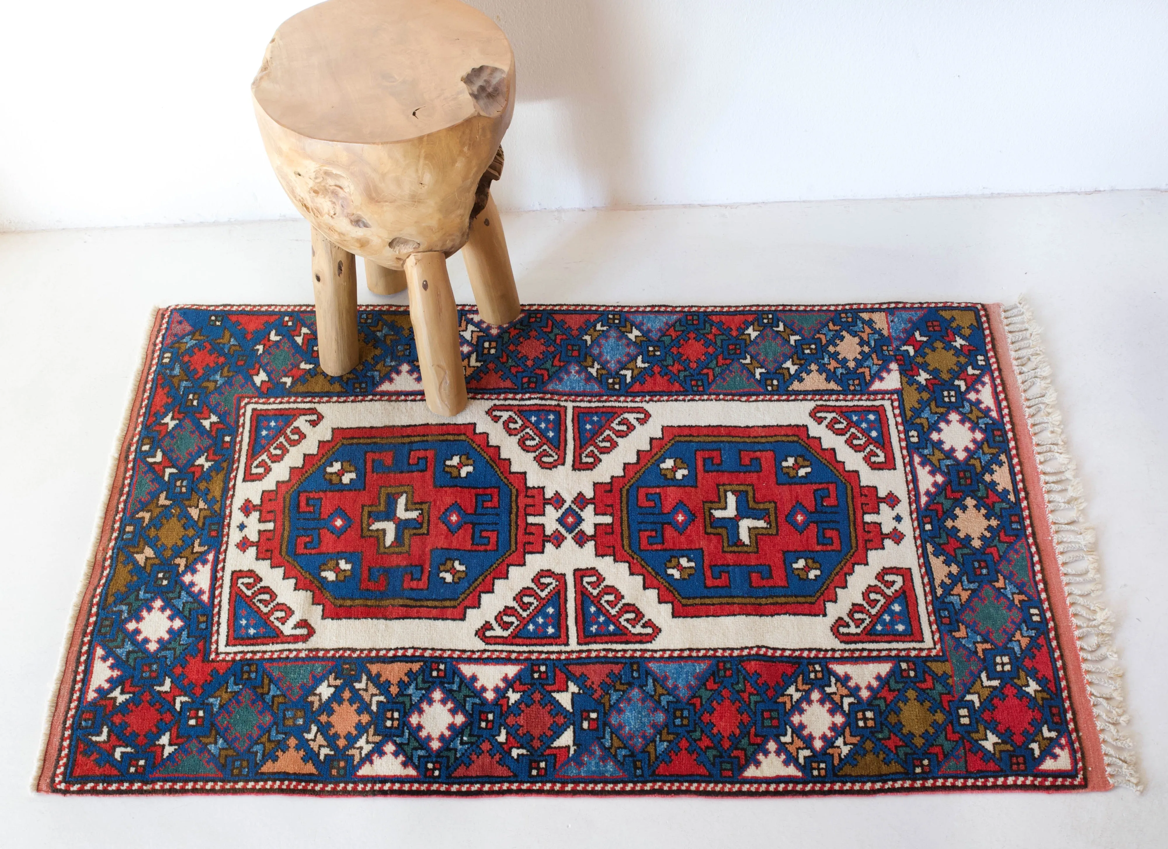 Vintage Canakkale Rug 3'2"x5'