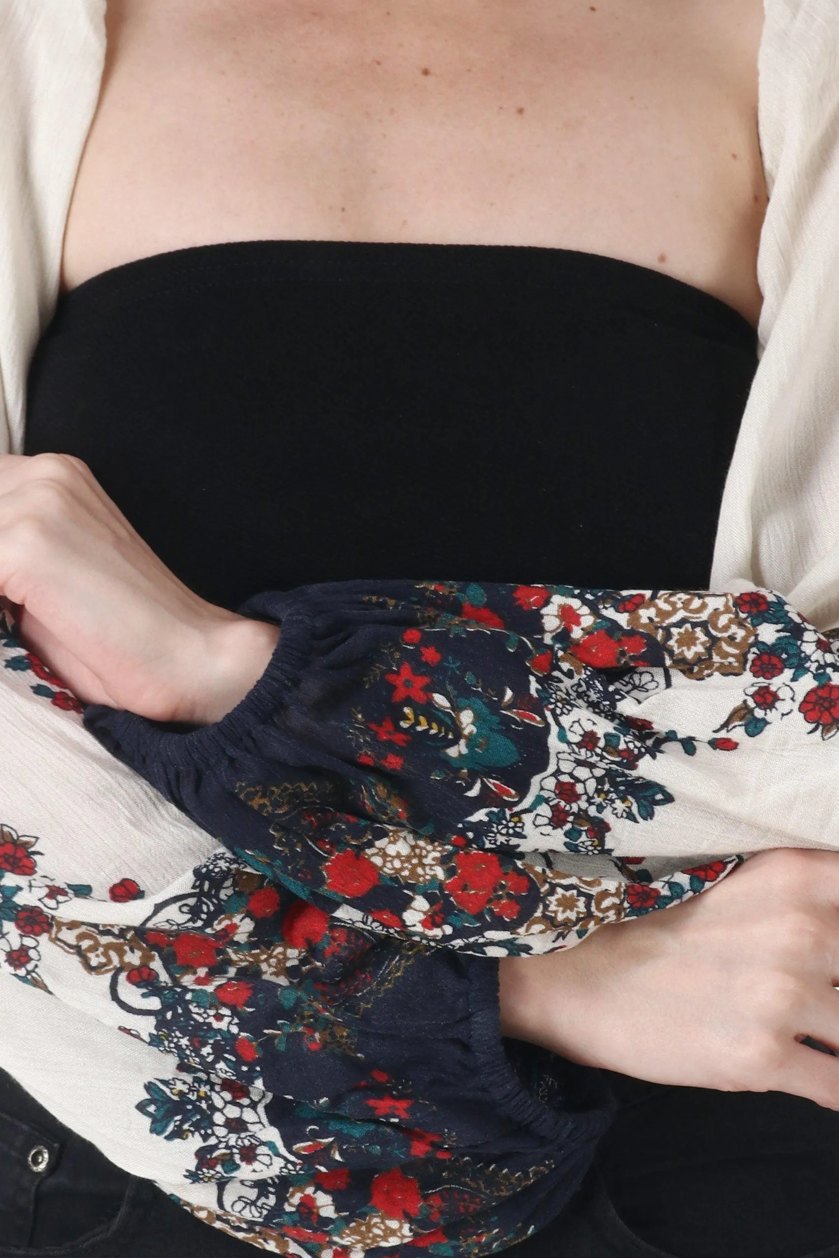 White Floral Border Printed Sleeves